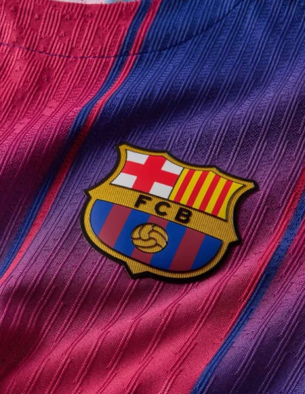 Barcelona veröffentlicht neues Heimtrikot 2025/26