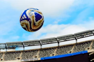 FIFA Klub-Weltmeisterschaft 2025 gibt den finalen Ball bekannt-8